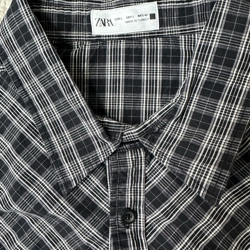 Zara Short Sleeve Button Up Casual Shirt Bundle Large - Picture 8 of 9